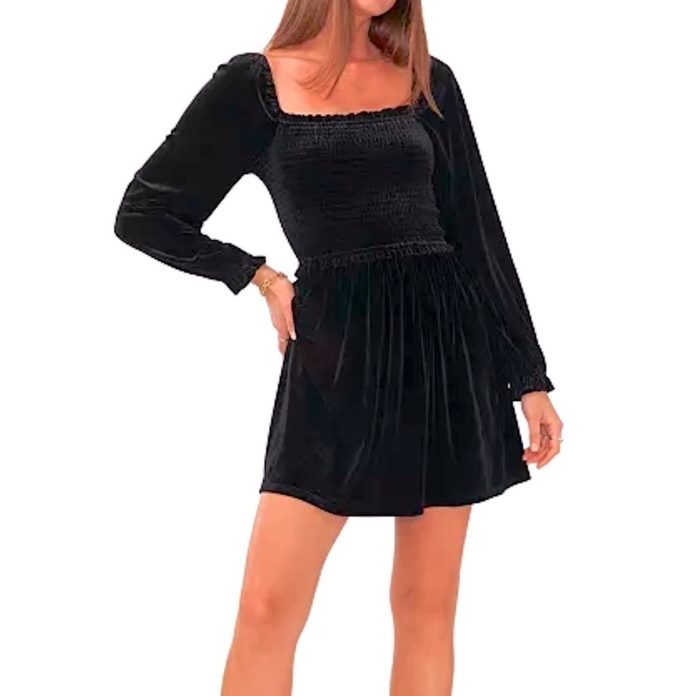 1.STATE Women's Velvet Dress Smocked Bodice Long Sleeve Size Medium Black short